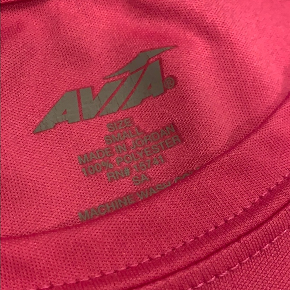 Pink exercise top - Picture 2 of 3